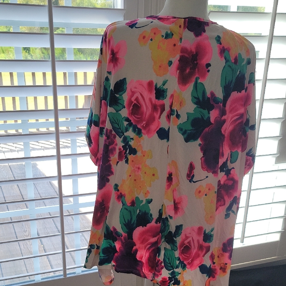 Someday Blush Floral Open Cardigan - Multicolor - Picture 4 of 6